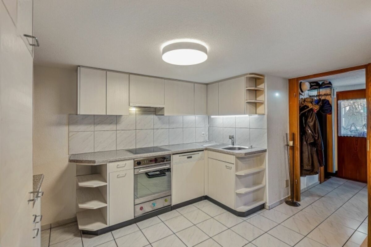 HEIMELIGE 4.5-ZIMMER MAISONETTE-WOHNUNG - 3