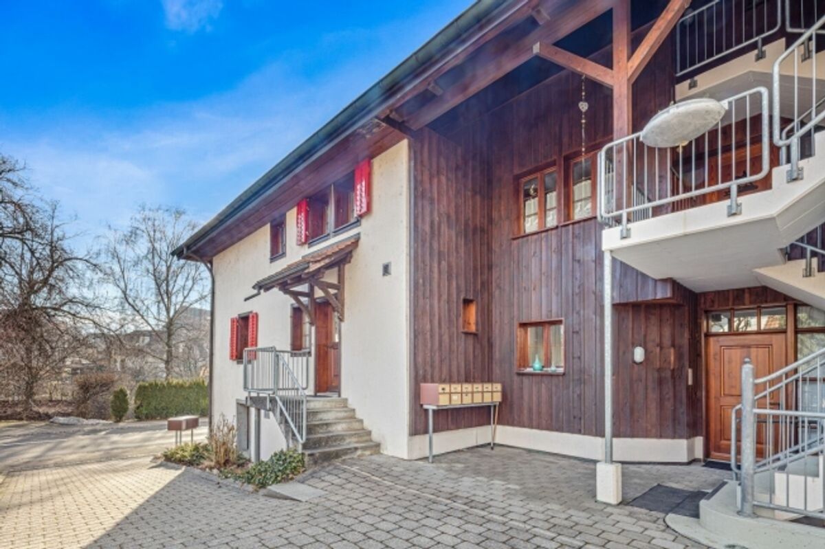 HEIMELIGE 4.5-ZIMMER MAISONETTE-WOHNUNG - 0