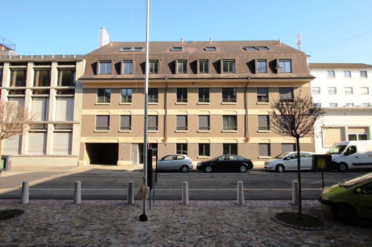 Einstellhallenplatz im Zentrum von Basel zu vermieten! - 0