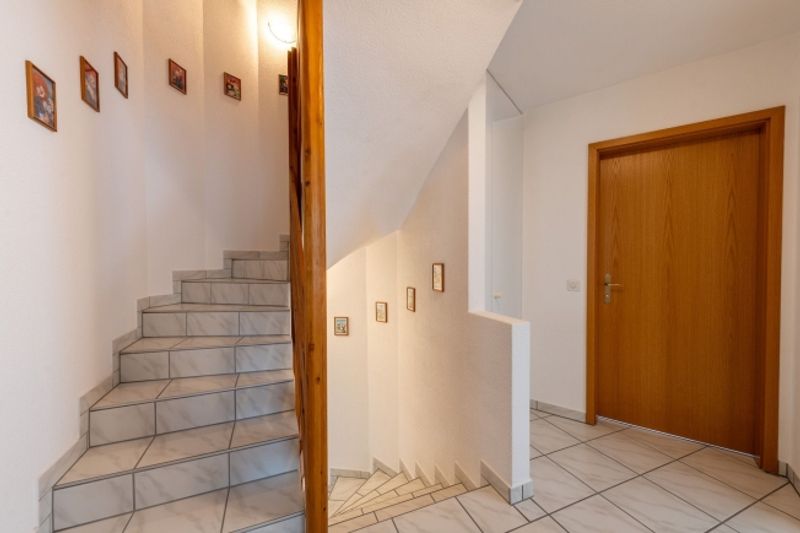 Wohnen mit Weitblick - Gepflegte Doppelhaushälfte mit schönem Garten - 6