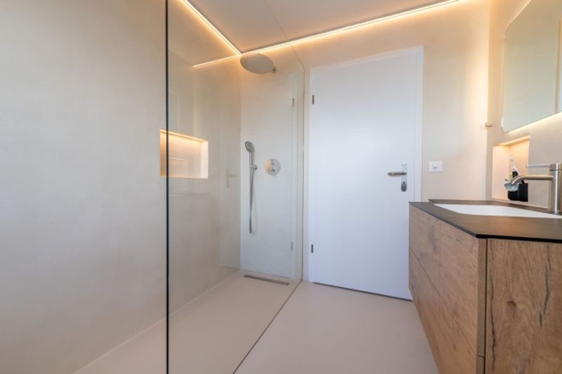 Attikawohnung mit traumhafter Terrasse, Lift und Jurablick - 11
