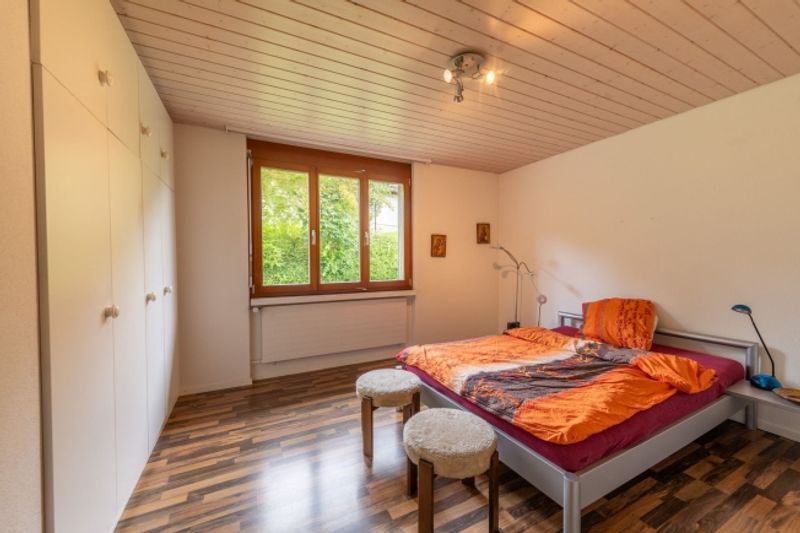 Ihr Rückzugsort mit Weitblick Freistehendes 6.5-Zimmer-Einfamilienhaus mit Gartenidylle - 8