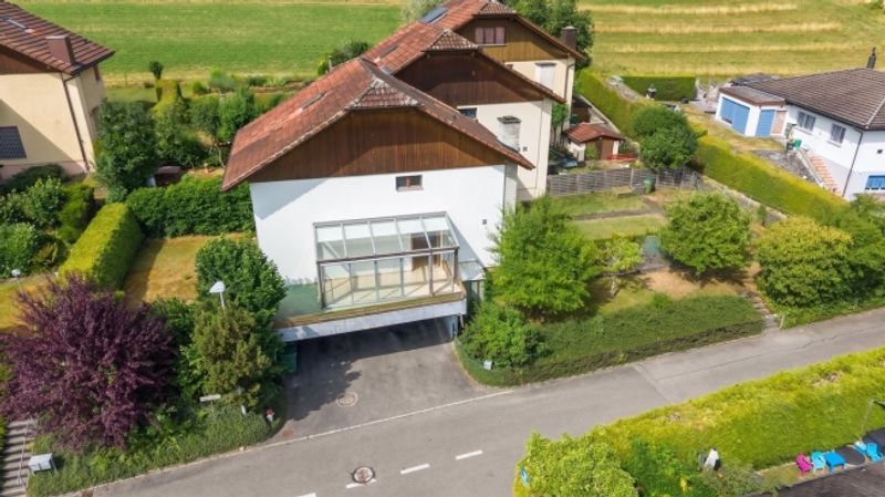 Familienfreundliches Reiheneckhaus mit zwei Gartenbereichen und schöner Weitsicht - 4