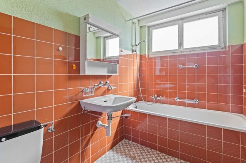 Familienfreundliches Reiheneckhaus mit zwei Gartenbereichen und schöner Weitsicht - 13