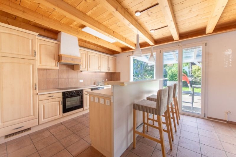 Ein Zuhause zum Wohlfühlen - helles Wohnambiente, Cheminée und sonnige Terrasse - 3