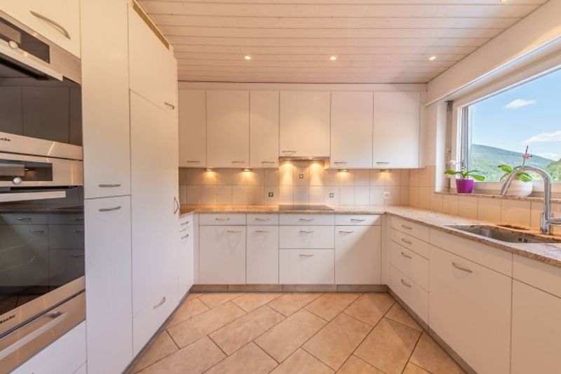 Wohnen mit Potenzial Exklusives Zuhause mit Vielzweck-Anbau in traumhafter Lage - 5