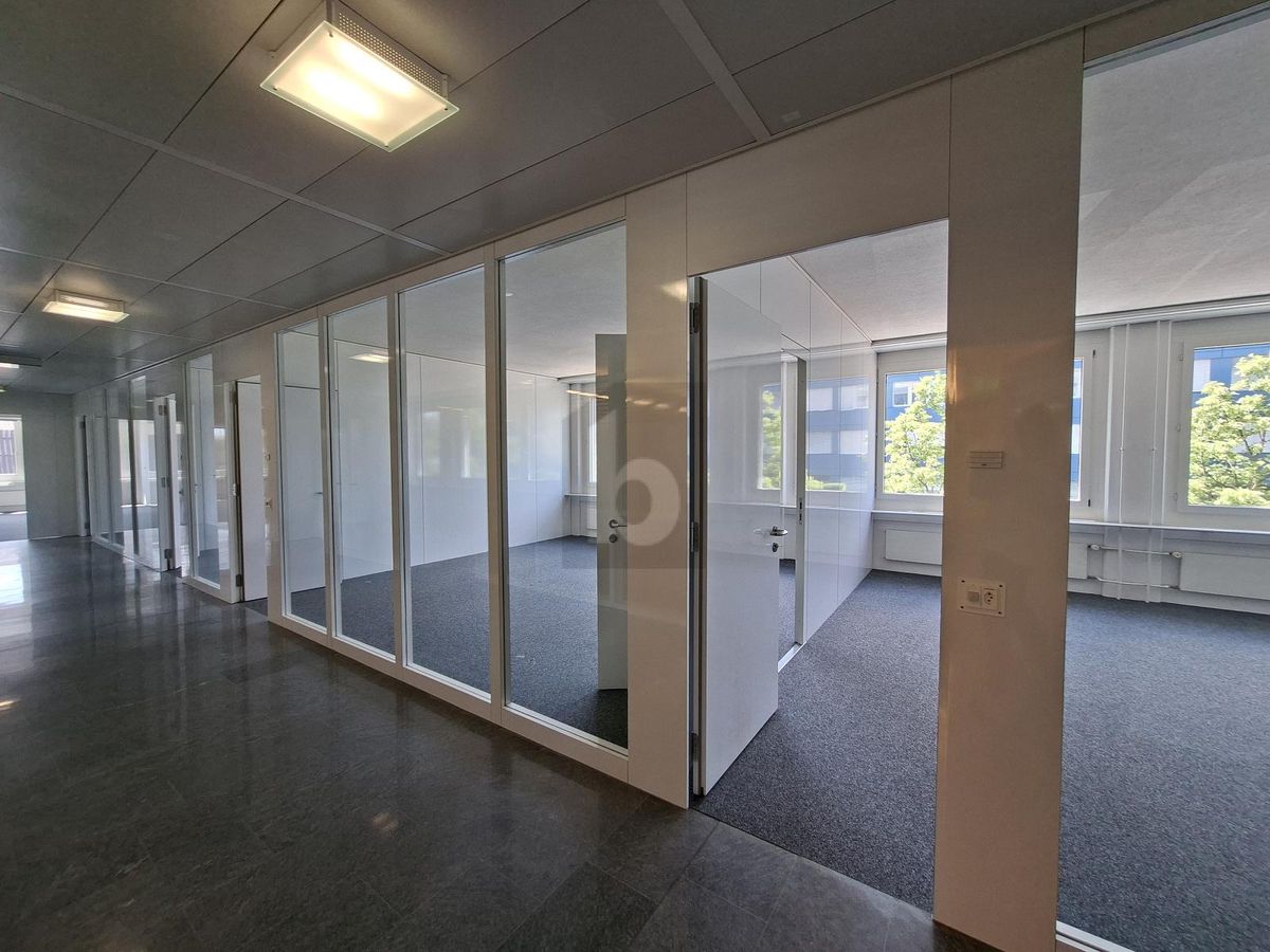 FLEXIBLE BÜROFLÄCHEN AUF MEHREREN ETAGEN - 4