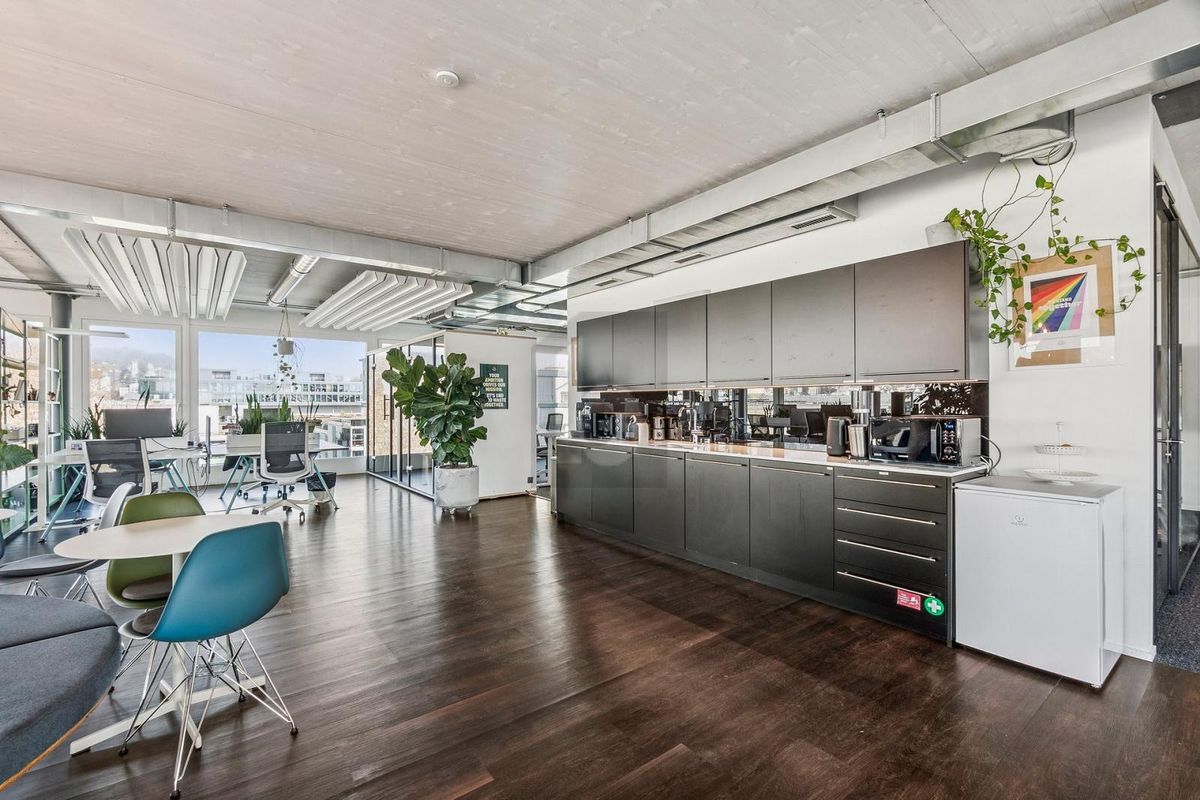 SMART-OFFICE IM PULSIERENDEN KREIS 5 - 2