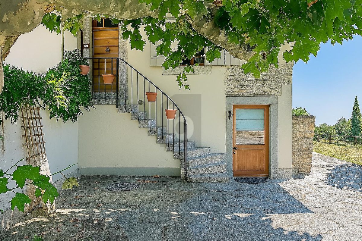 RIVE GAUCHE : VILLA JUMELÉE AU CADRE DEXCEPTION - 0