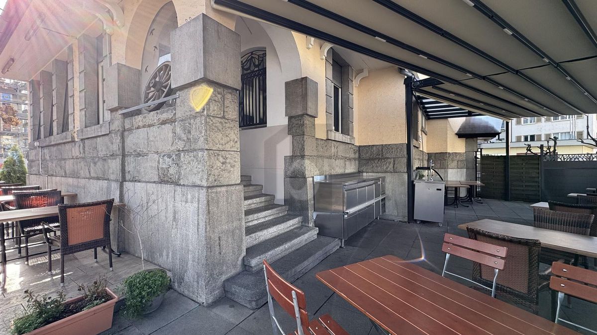 RESTAURANT SUCHT NEUE PÄCHTER - 0