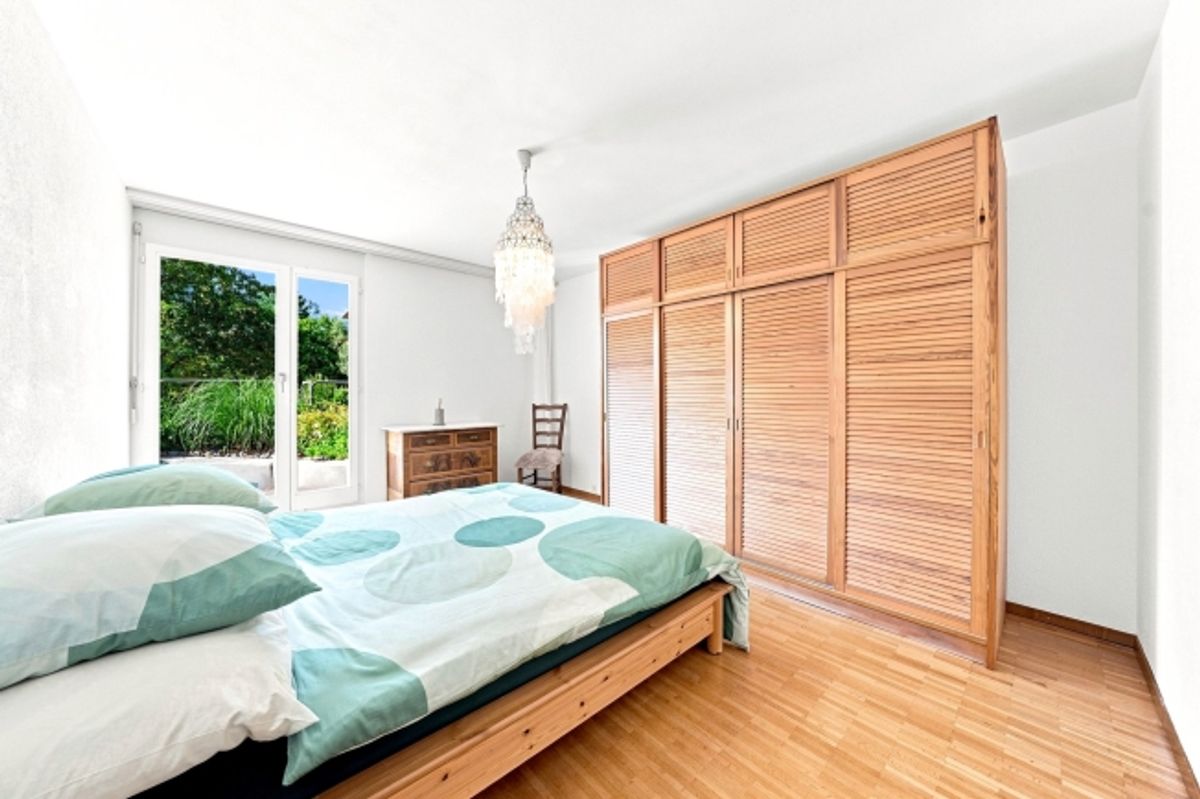 Modernes Wohnen mit sonniger Terrasse - 8