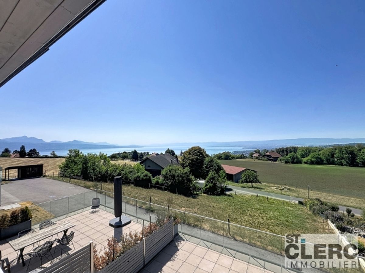 Wunderschönes Doppelhaus (B2) mit 6,5 Zimmern und atemberaubender Aussicht - 13