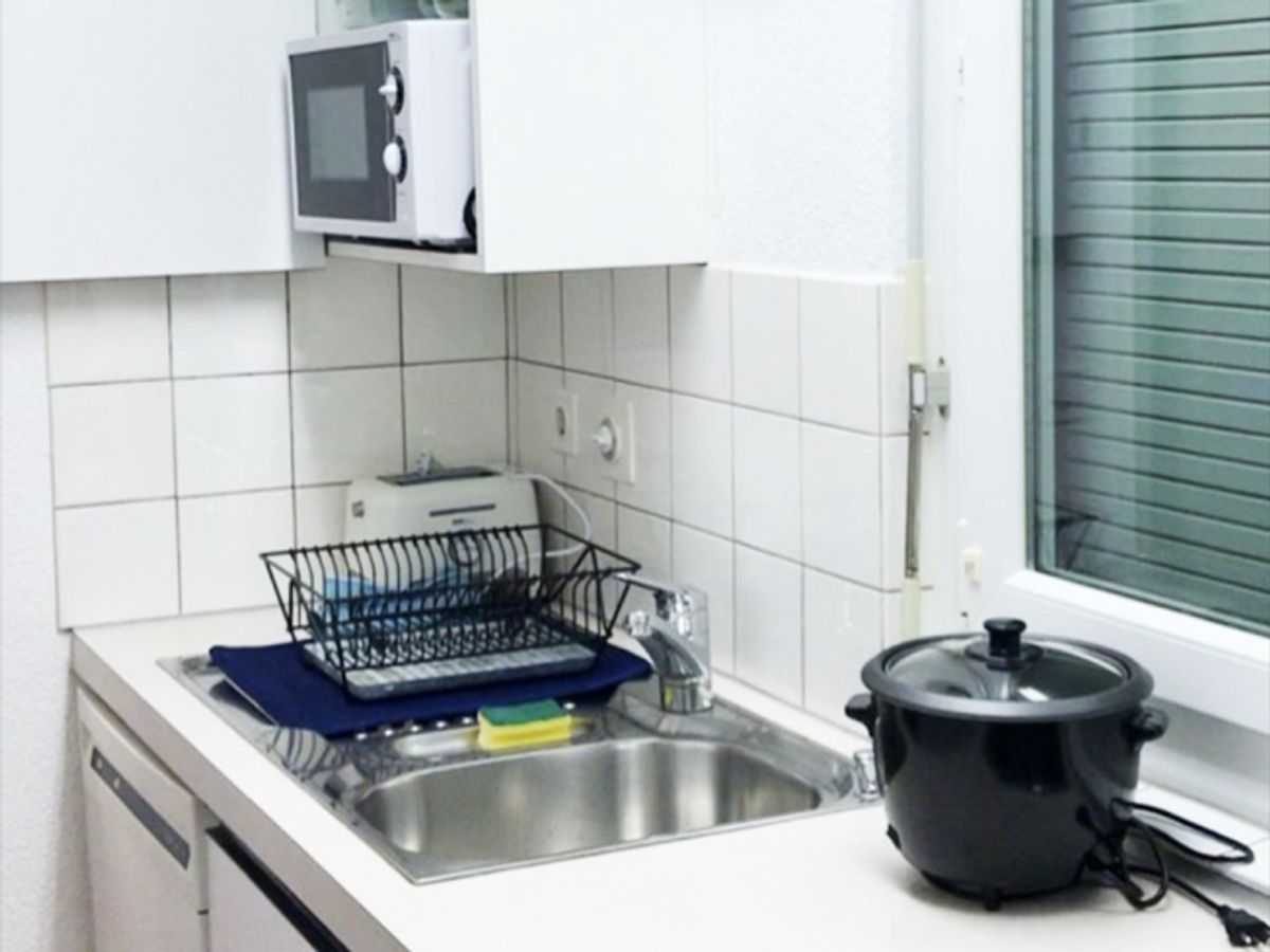 Möblierte 3,5-Zimmer-Wohnung mit Balkon und wunderschöner Aussicht in Wallisellen - 10
