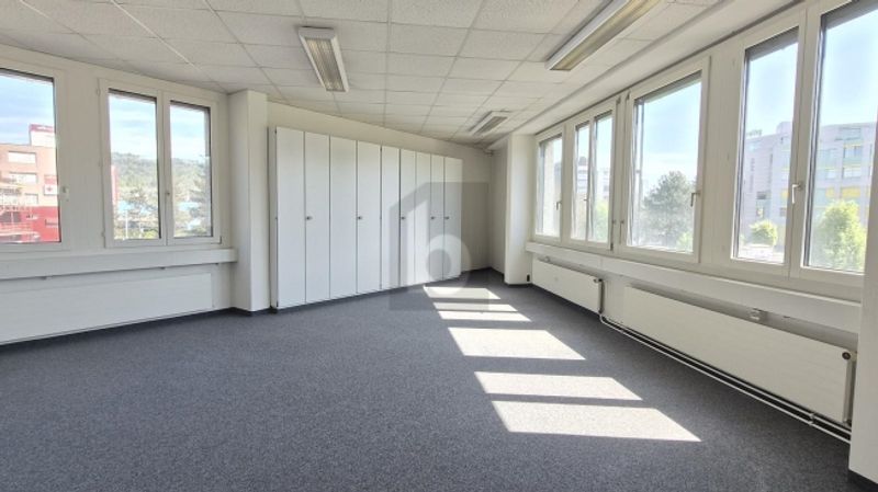 NÄHE BAHNHOF - IDEAL FÜR COACHINGS - 3