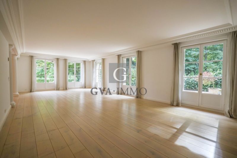 Elegantes privates Hotel mit privatem Garten und Innenpool - 4