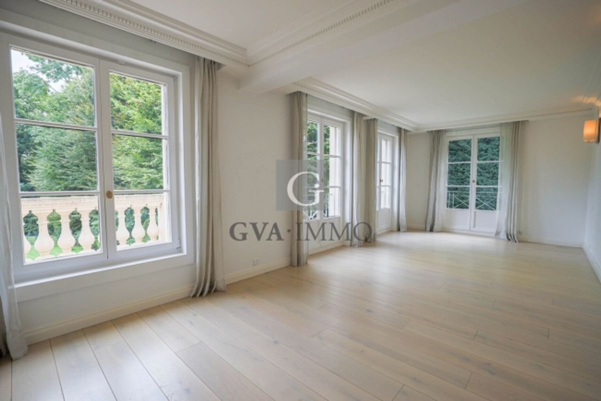 Elegantes privates Hotel mit privatem Garten und Innenpool - 12