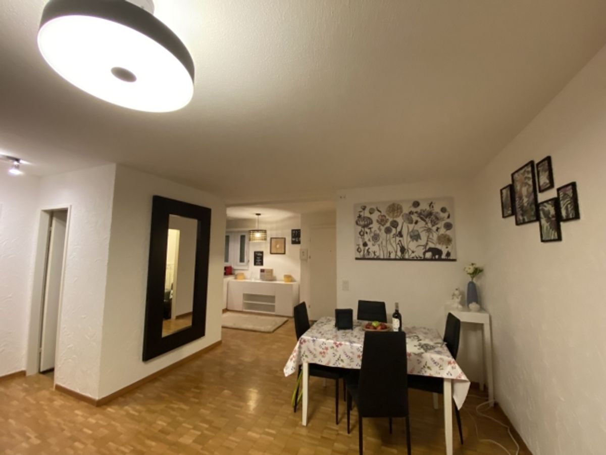 Voll möblierte 2,5-Zimmer-Wohnung in Opfikon | Kurzzeitvermietung | Balkon | Private Wäscherei - 4