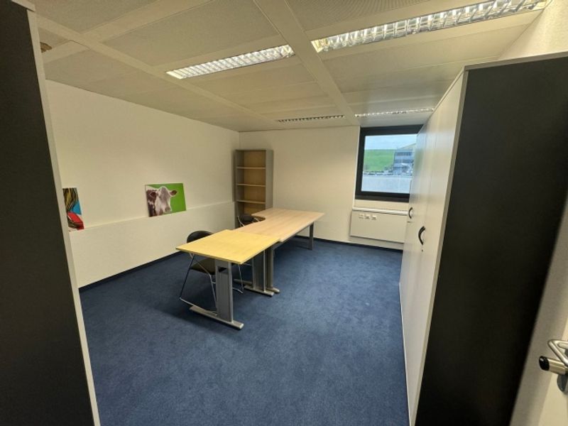Einzel/ Doppelbüro in Baar zu vermieten - 3