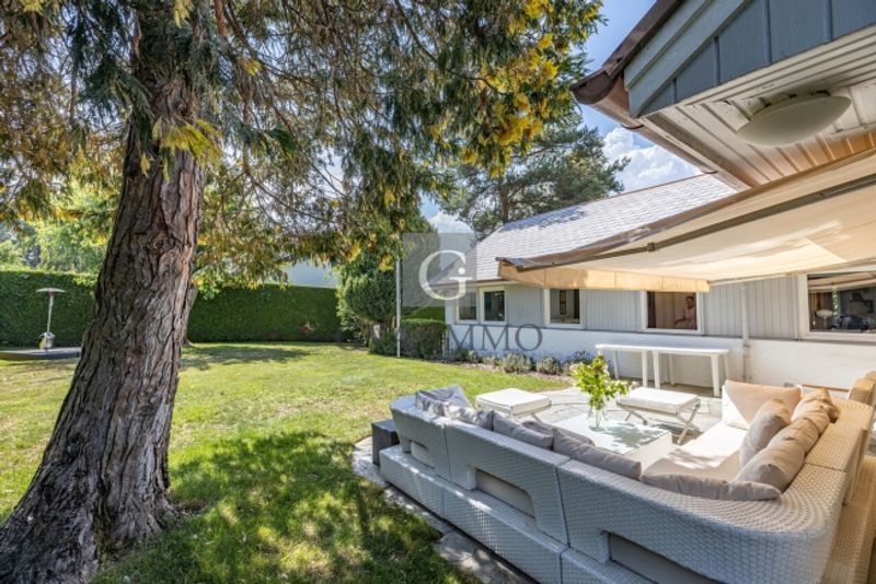 Wunderschöne Villa in absoluter Ruhe auf einem wunderschön bepflanzten Grundstück - 7