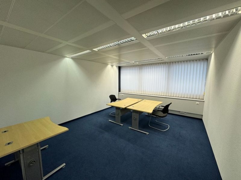 Einzel/ Doppelbüro in Baar zu vermieten - 3