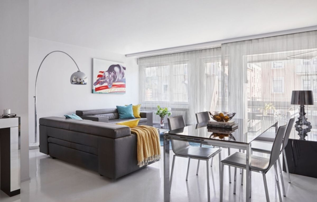 Zimmer mit zwei Betten für Senioren, Balkon, Küchenzeile – wöchentliche Reinigung inklusive - 0