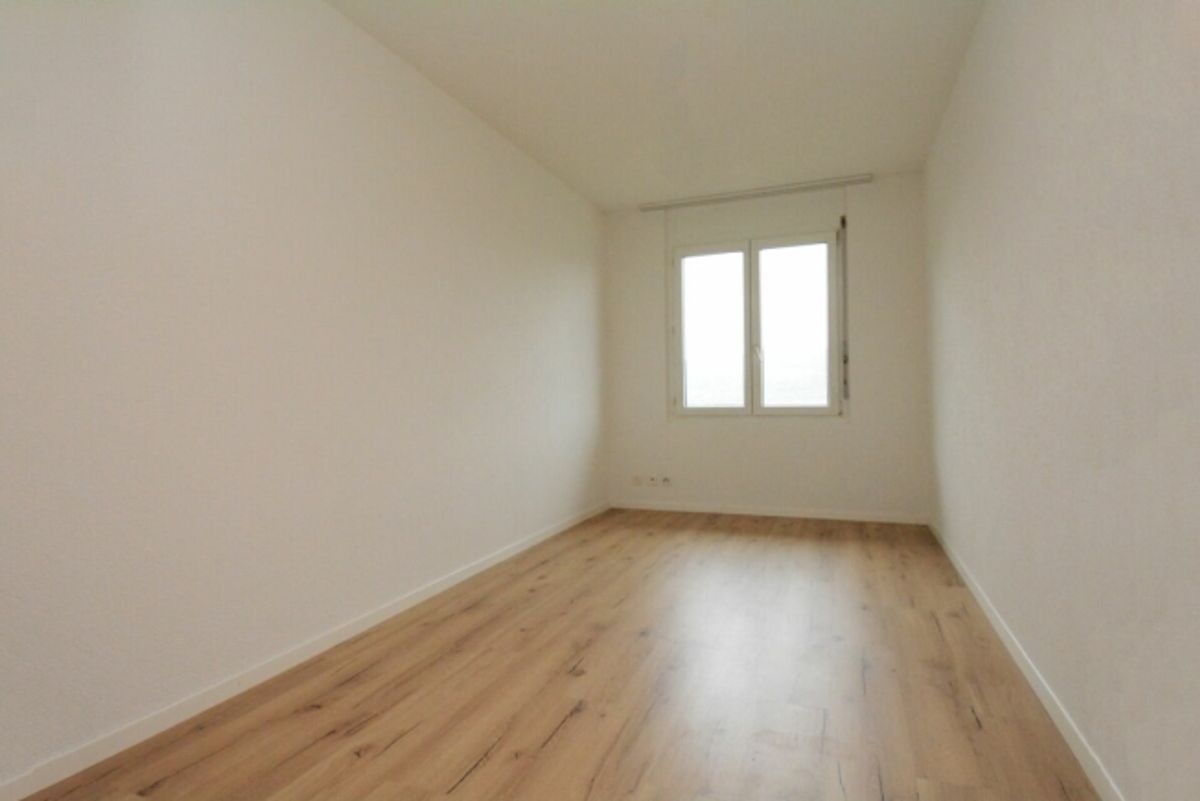 5.5-Zimmer Reiheneinfamilienhaus mit Gartenumschwung - 7