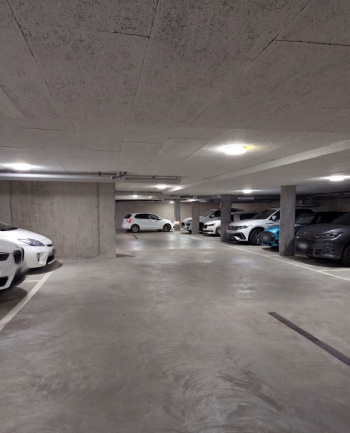UNTERIRDISCHER PARKPLATZ ZUM VERKAUF – DELÉMONT CENTRE - 1