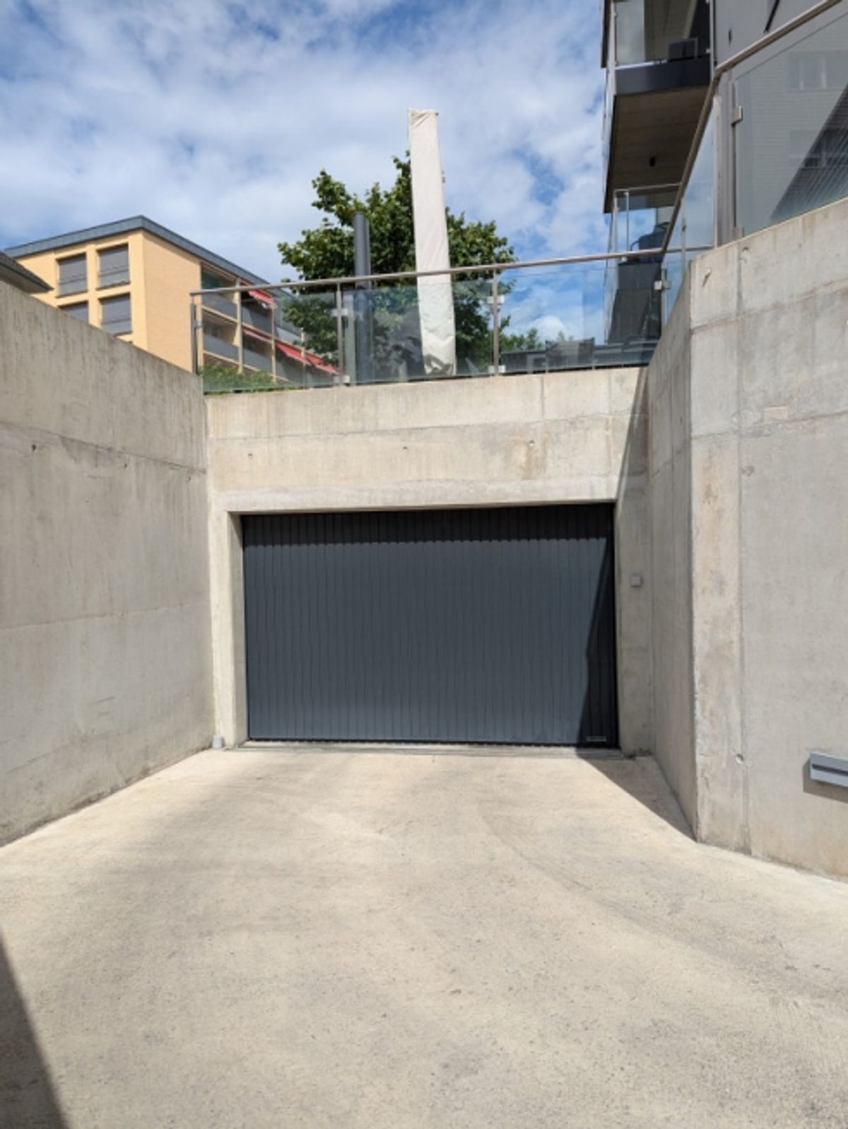 UNTERIRDISCHER PARKPLATZ ZUM VERKAUF – DELÉMONT CENTRE - 2