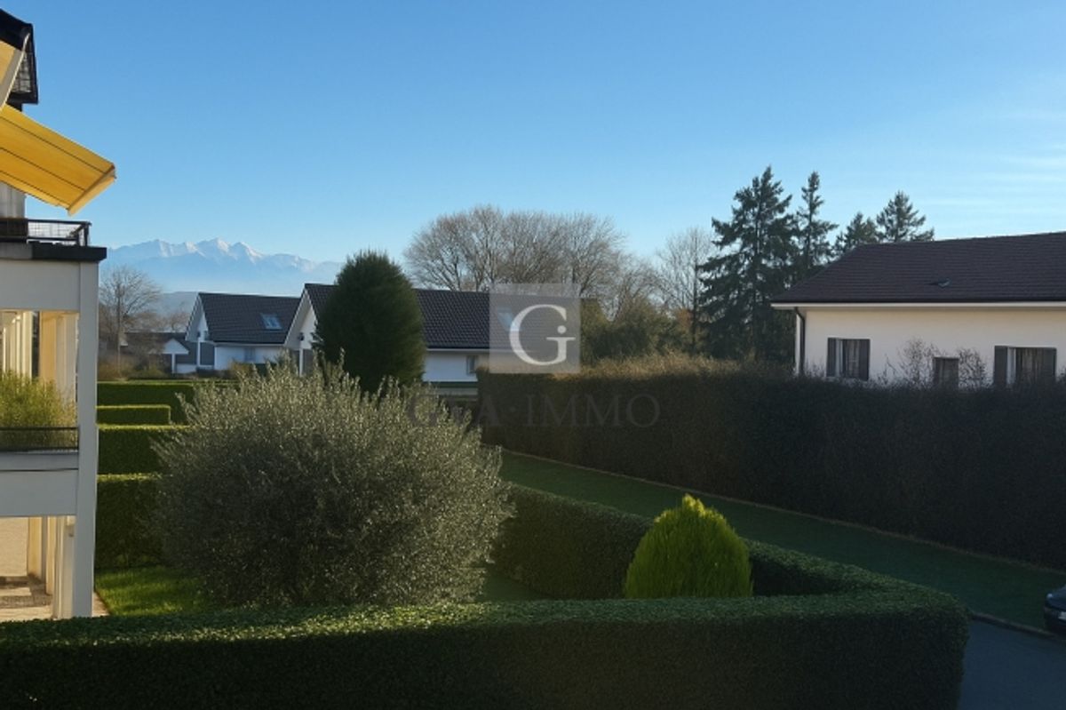 Wunderschönes Triplex im Herzen des Dorfes Meinier – Blick auf den Mont-Blanc - 1