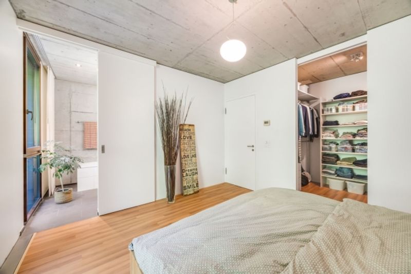 Helle Parterre-Wohnung mit beeindruckendem Sitzplatz und Aussicht in 6440 Ingenbohl-Brunnen - 8