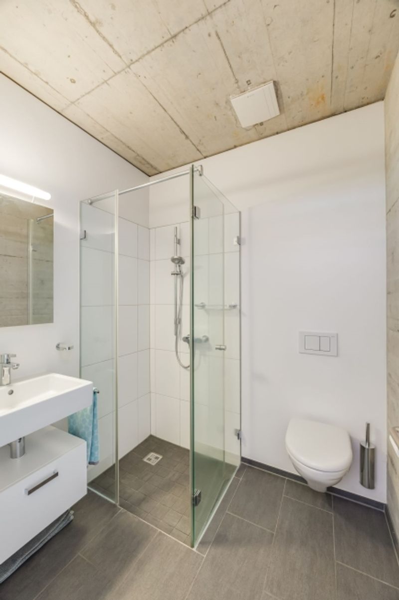 Helle Parterre-Wohnung mit beeindruckendem Sitzplatz und Aussicht in 6440 Ingenbohl-Brunnen - 7
