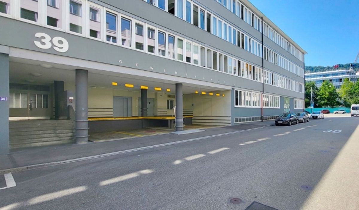 Ausgebaute Bürofläche im angesagten Binzquartier! - 0