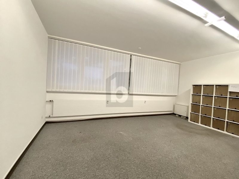 IHR BUSINESS AN SEHR ZENTRALER LAGE - 3