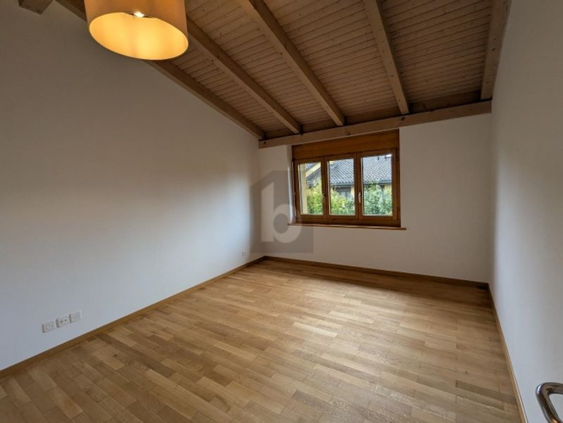 RUHEOASE MIT OFFENEM GRUNDRISS UND GARTEN - 3