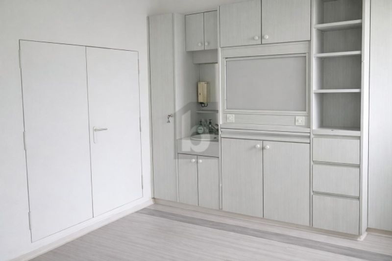 CENTRAL, FLEXIBLE & MODERNE - 3