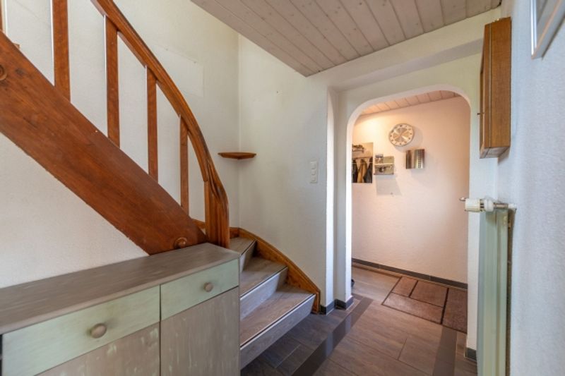 Wohnen & Entspannen Freistehendes Einfamilienhaus mit grosszügigem Garten - 7