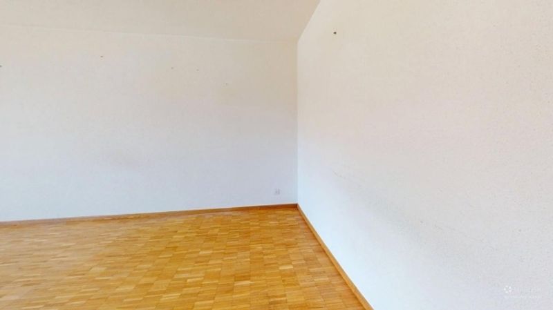 Zentrale 3-Zimmer-Wohnung in Uster (Befristung bis 30.09.2027) - 9