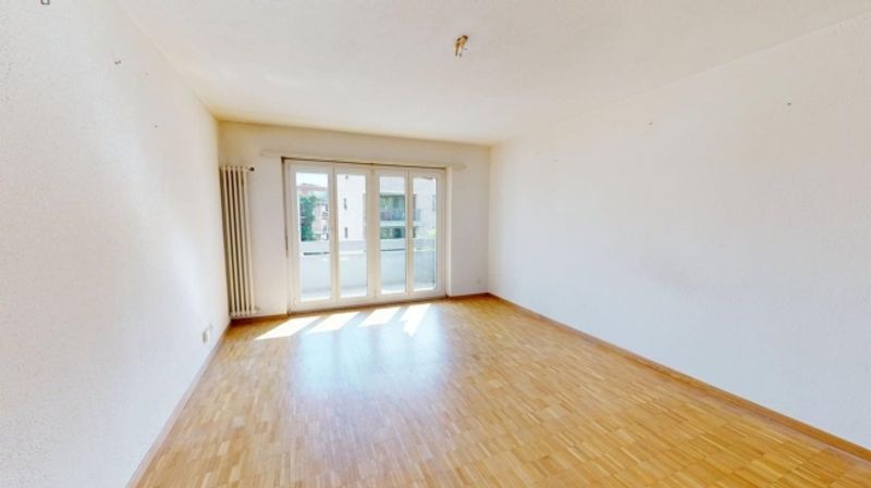 Zentrale 4-Zimmer-Wohnung in Uster (Befristung bis 30.09.2027) - 3