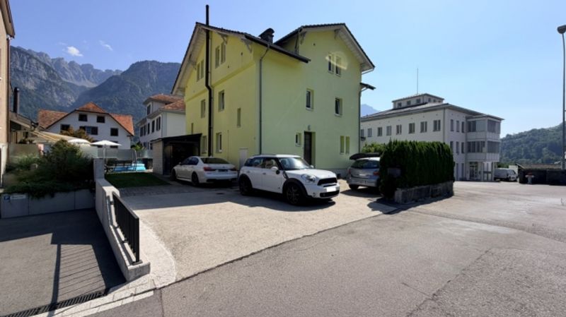 ZWEI 4.5-ZIMMER-HAUSHÄLFTEN - WOHNEN & VERMIETEN IN FLUMS - 3