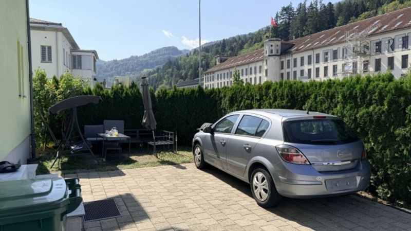 ZWEI 4.5-ZIMMER-HAUSHÄLFTEN - WOHNEN & VERMIETEN IN FLUMS - 6