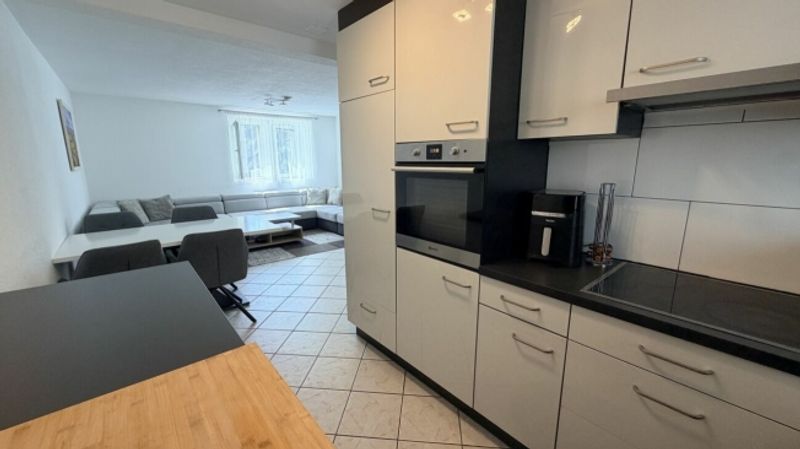 ZWEI 4.5-ZIMMER-HAUSHÄLFTEN - WOHNEN & VERMIETEN IN FLUMS - 9