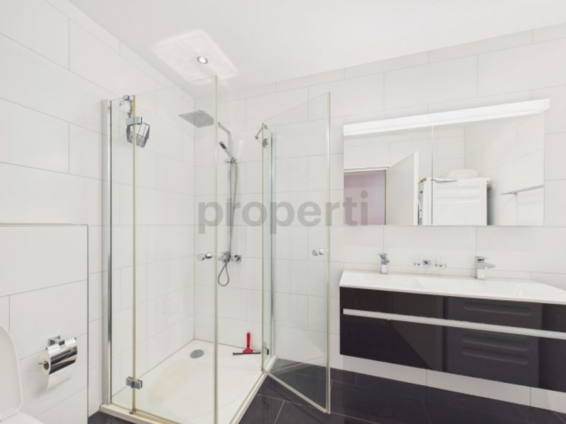 Grosszügige 5.5-Zimmer-Wohnung mit Balkon, Wilen b. Wil - 12