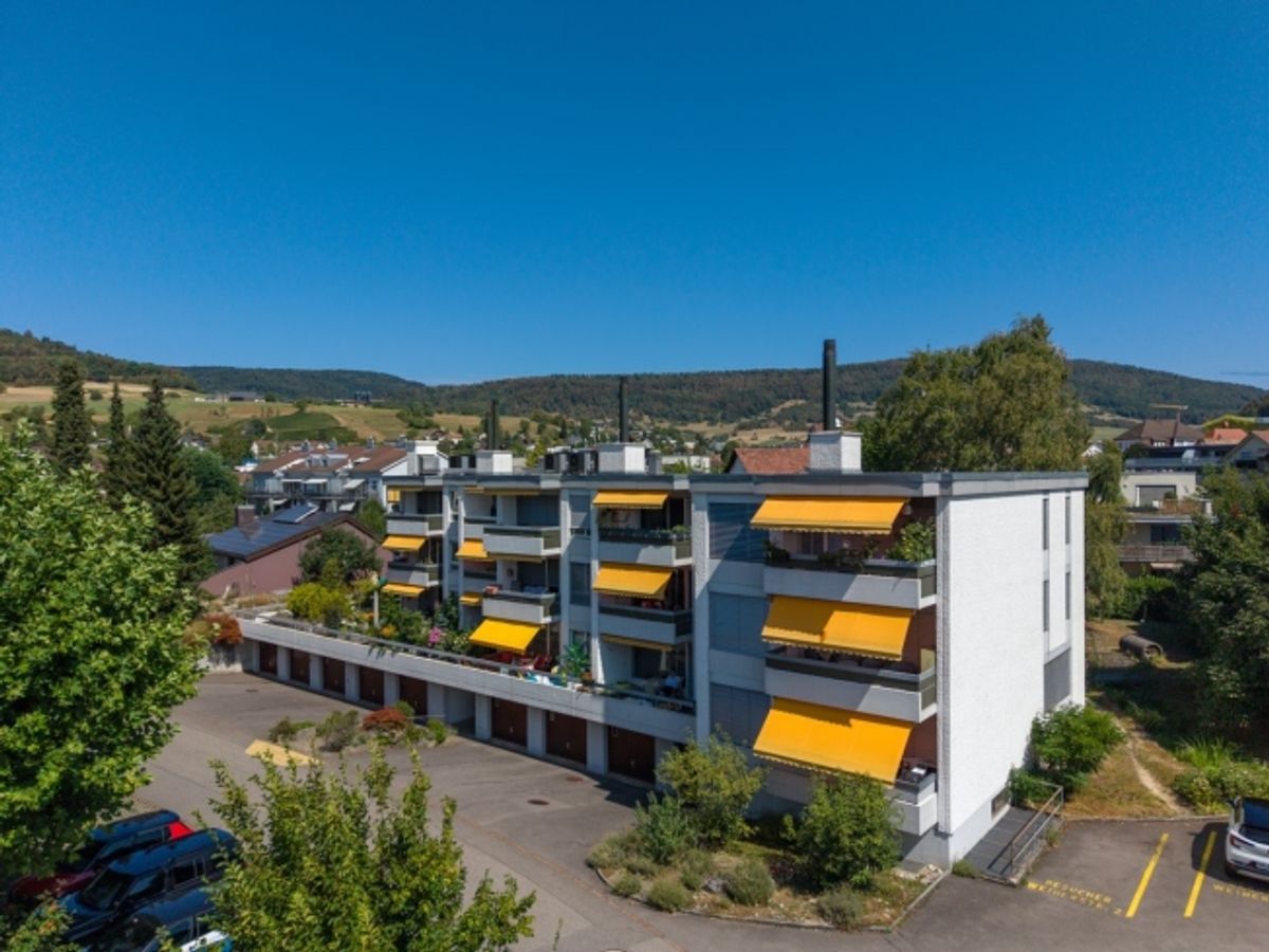 Geräumige und helle 5.5-Zimmer Wohnung mit Weitblick - 0