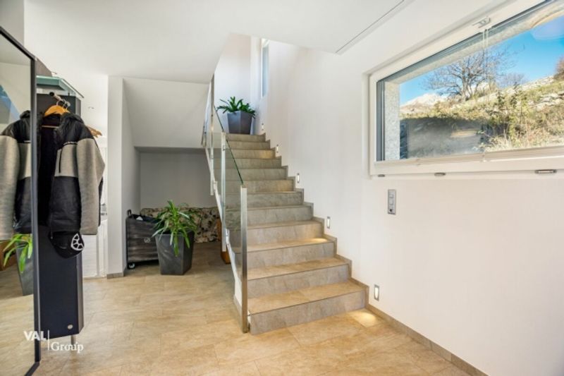 Exklusives, möbiliertes Haus mit Alpenpanorama zur Ganzjahresmiete - 10