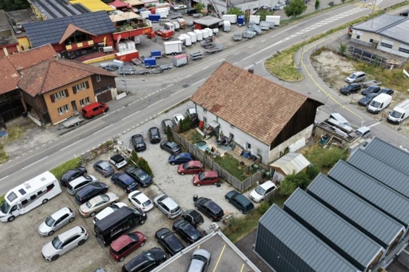 FLEXIBLES GEWERBEOBJEKT MIT WOHNEINHEIT AN DER HAUPTSTRASSE - 4