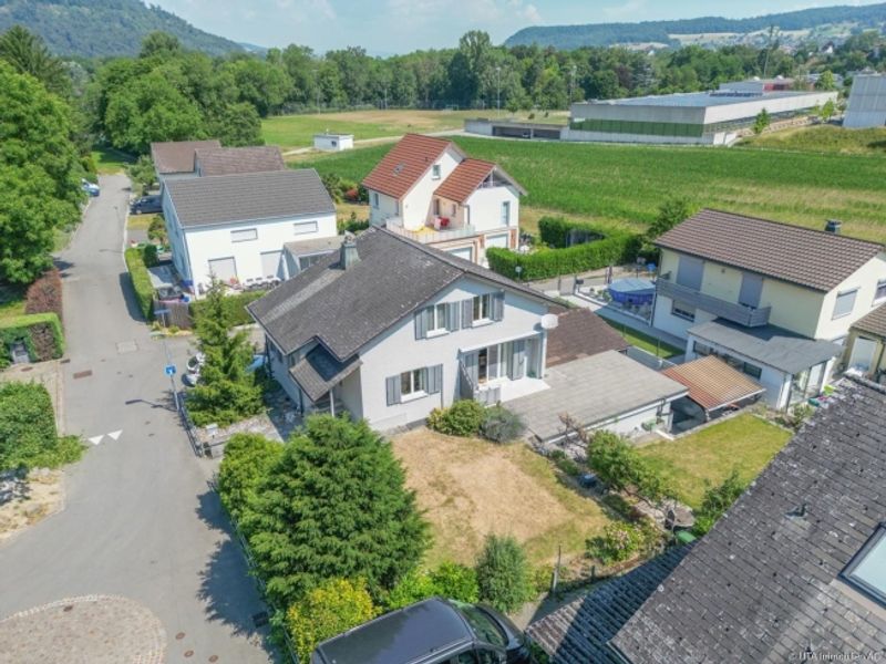 Ruhige Quartierlage mit Gartenparadies und Entwicklungspotenzial - 7