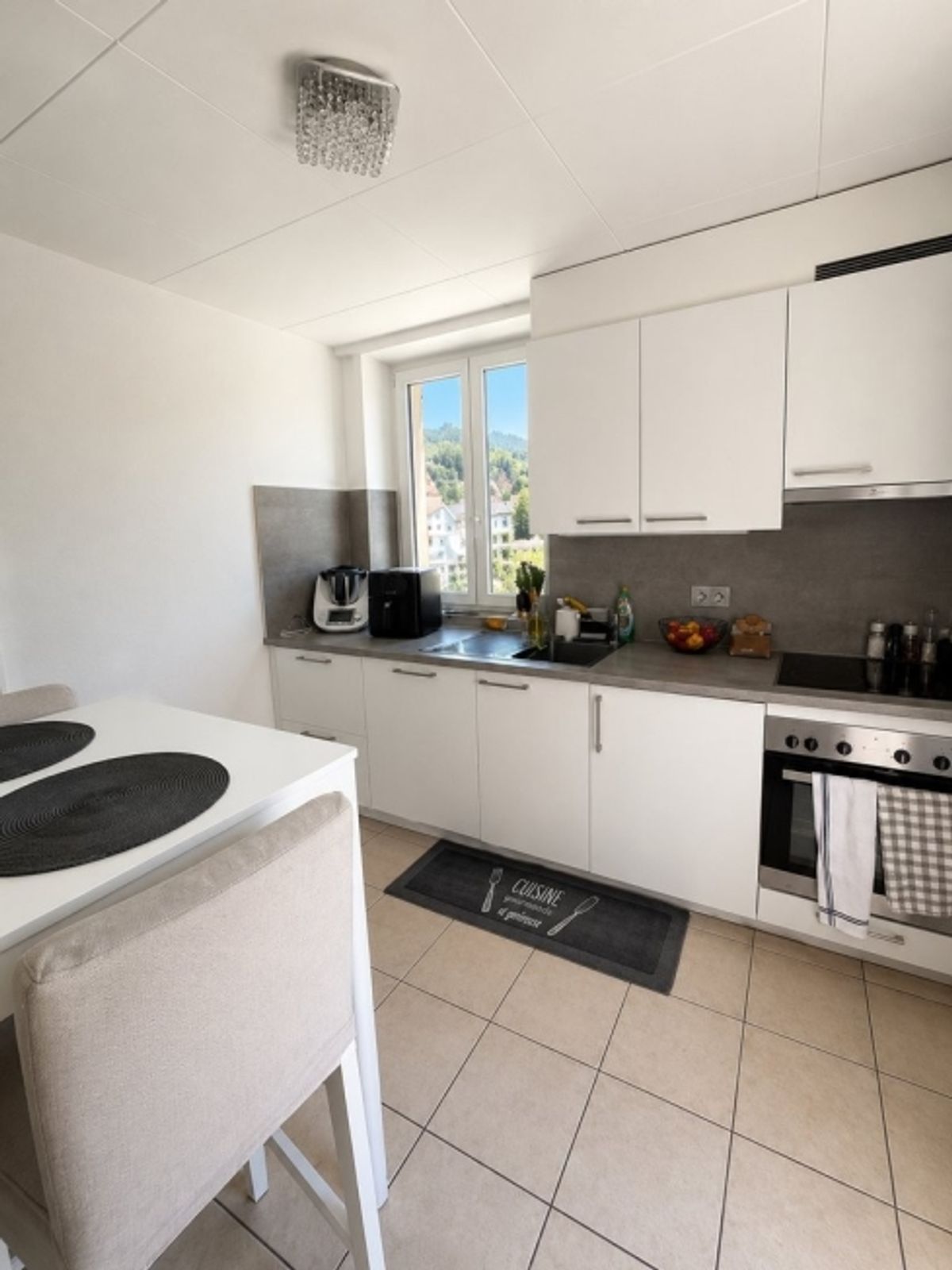 À saisir ! Magnifique appartement au coeur de Chippis ! - 2