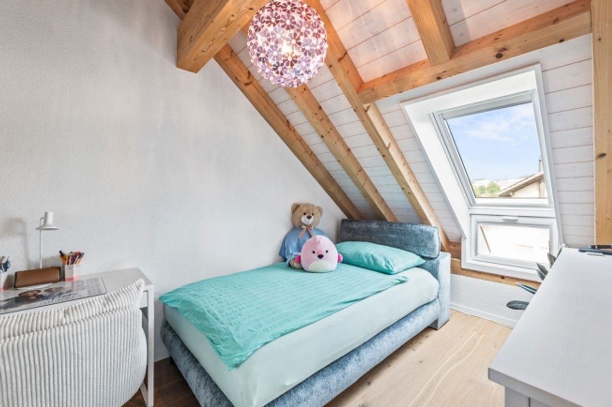 5.5-Zimmer-Maisonette 146 m² Wohnkomfort mit Galerie, Terrasse und Weitsicht - 7
