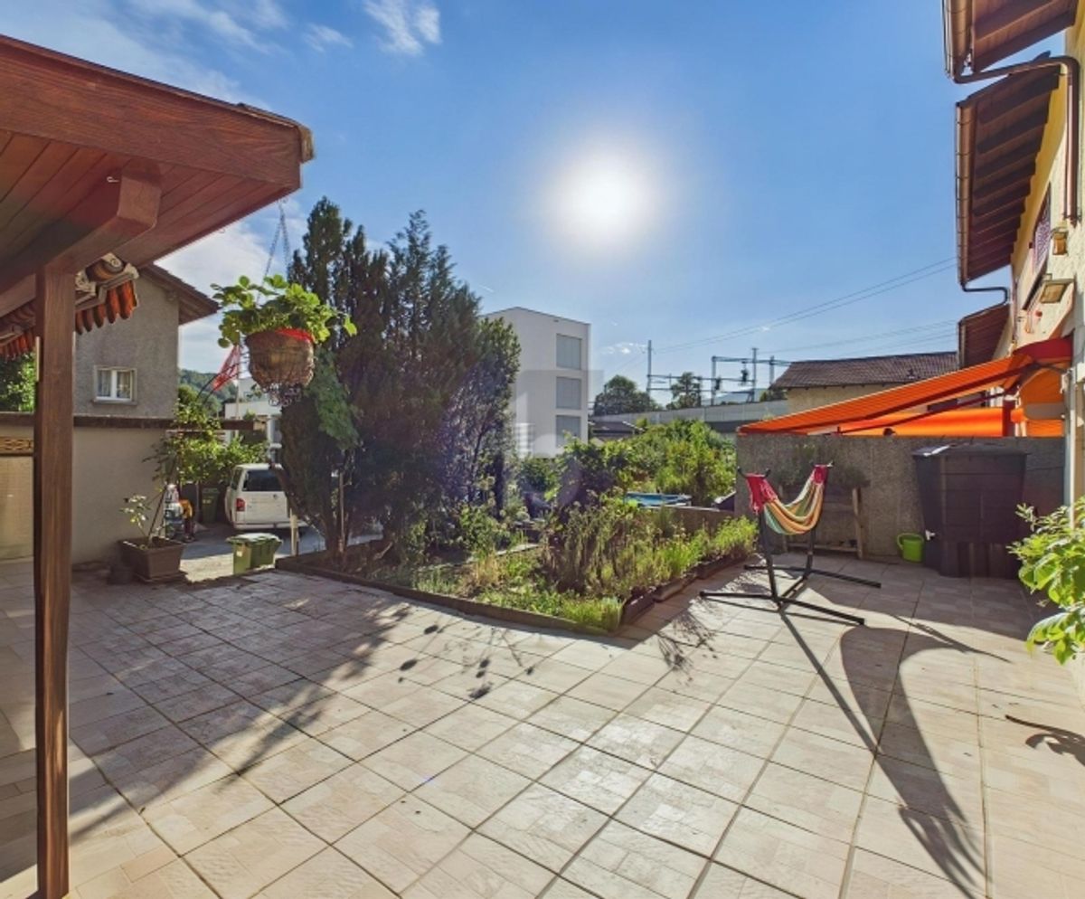 IN RUHIGEM STADTVIERTEL MIT SONNIGER TERRASSE! - 0