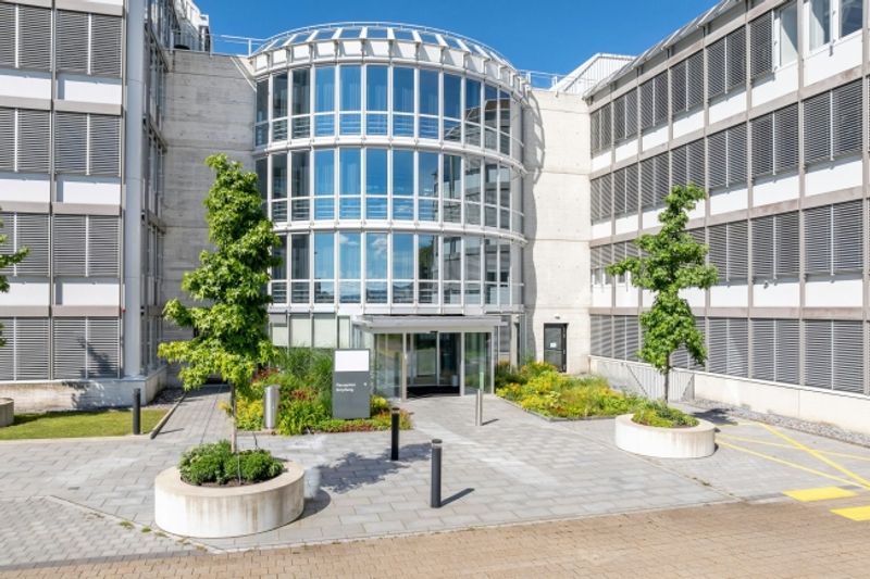 Genug von Homeoffice Büroflächen ab 12 m² mit Campusflair - 8